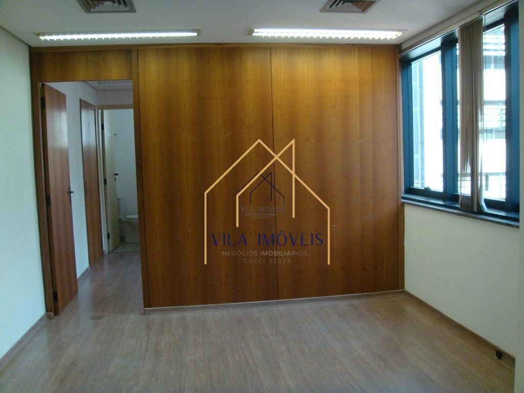 Conjunto para alugar em São Paulo, Bela Vista, com 64 m², Edifício Yale