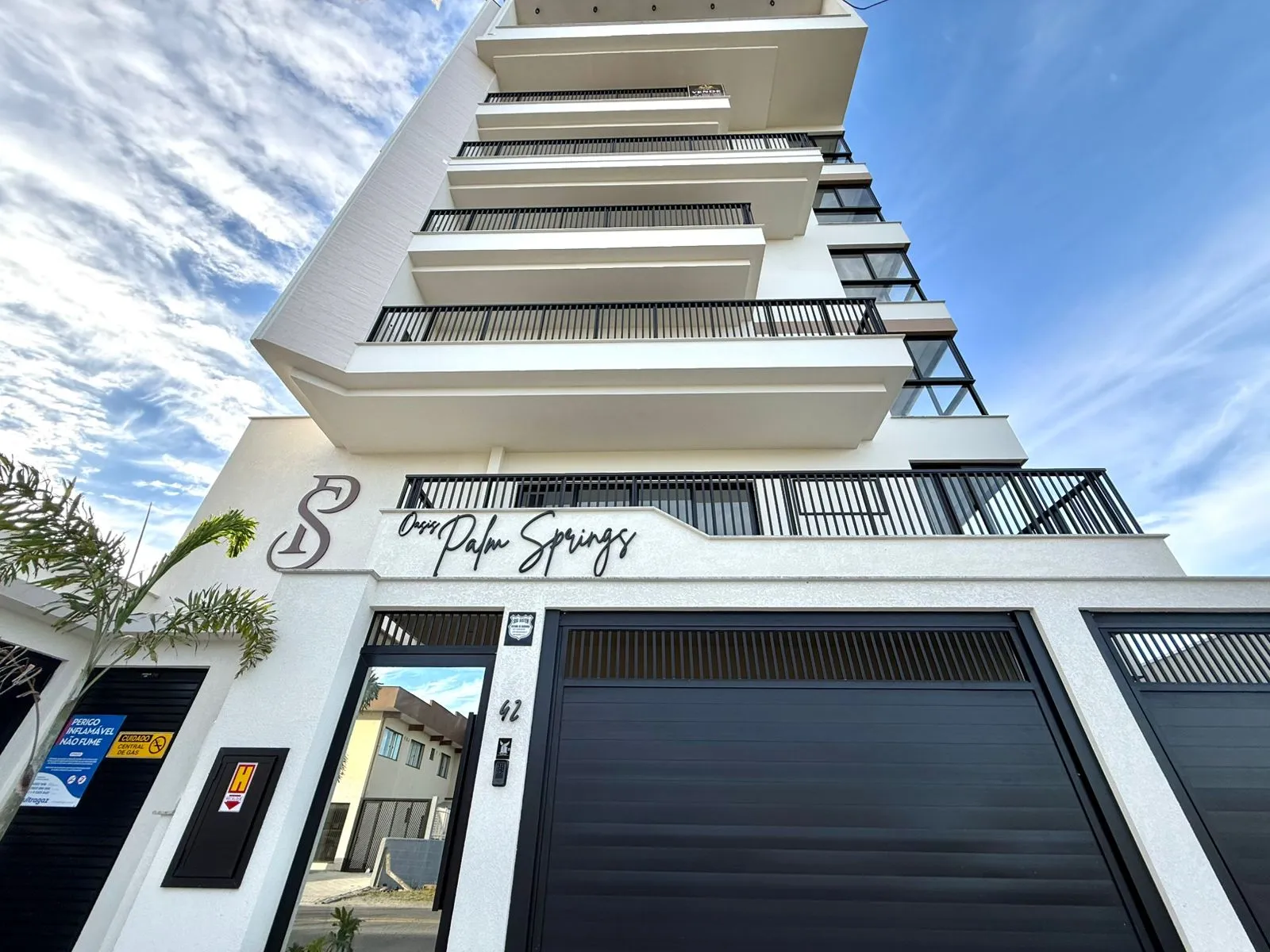 Apartamento | Venda | Meia Praia