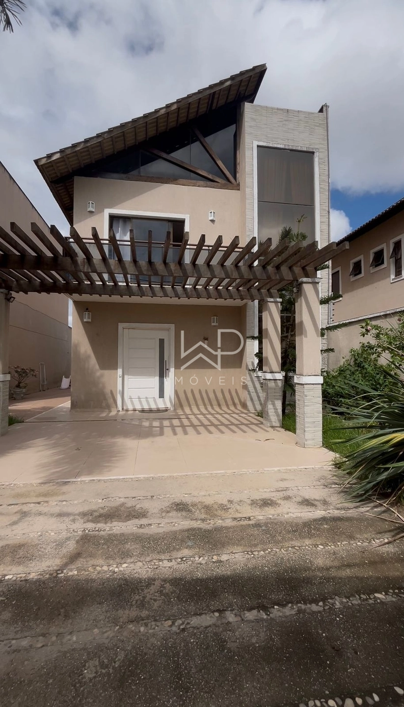 Casa Duplex no Centro do Eusébio com Piscina e Área de Lazer Privativa