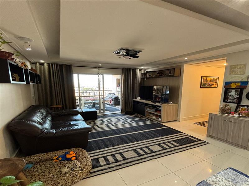 Apartamento em Parque Independência - São Paulo