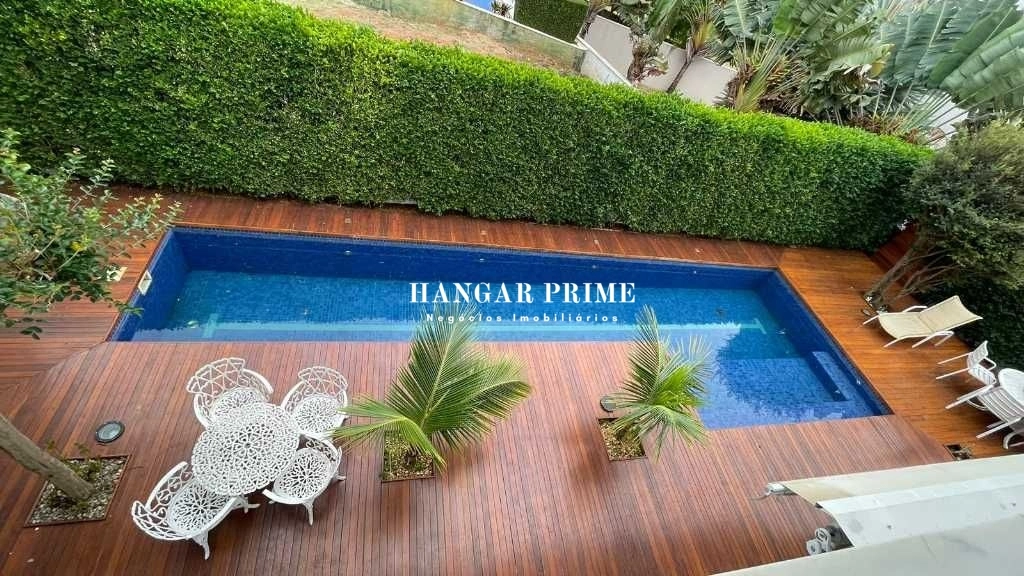 Casa à venda com 3 suítes, piscina e 550 m² no Condomínio Vereda América em Bragança Paulista