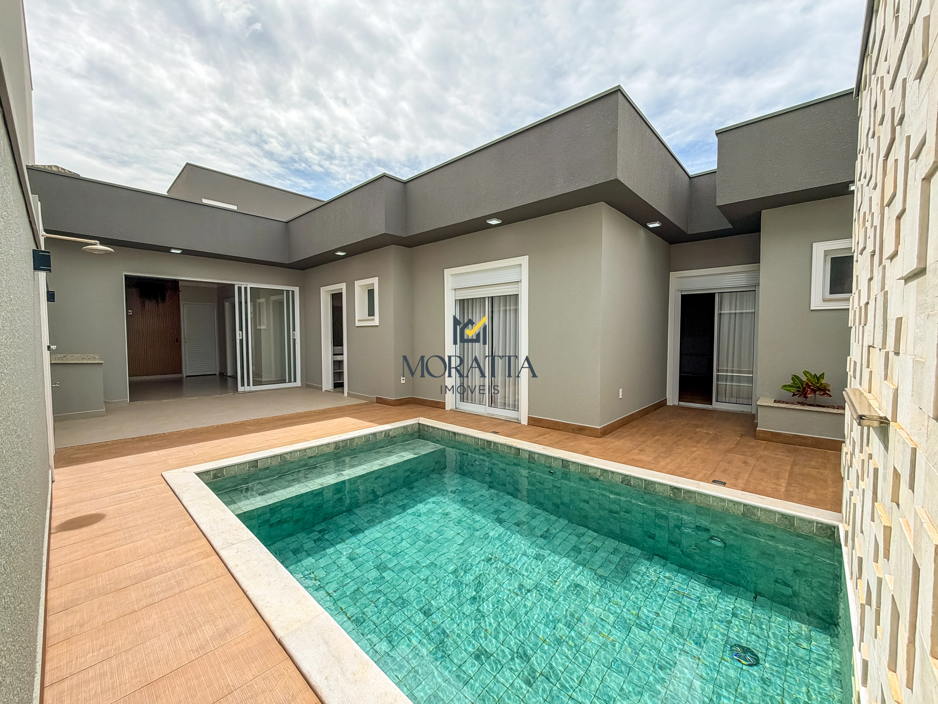 Casa com 3 suítes à venda, 187 m² por R$ 2.100.000 | Maria Dulce - Indaiatuba/SP