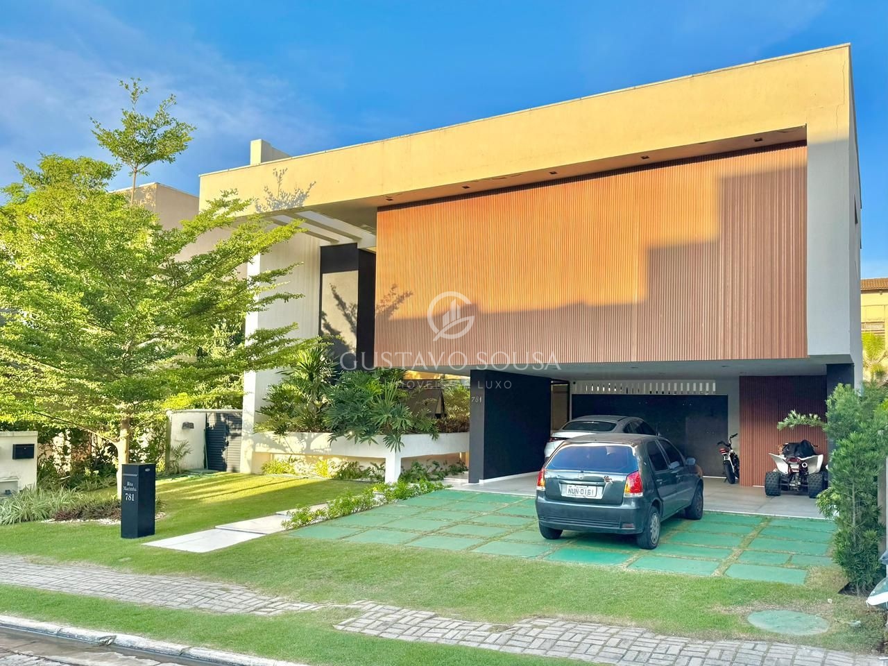 Casa com 5 dormitórios, 600 m² - venda por R$ 7.500.000 ou aluguel por R$ 35.000/mês - Alphaville Fortaleza