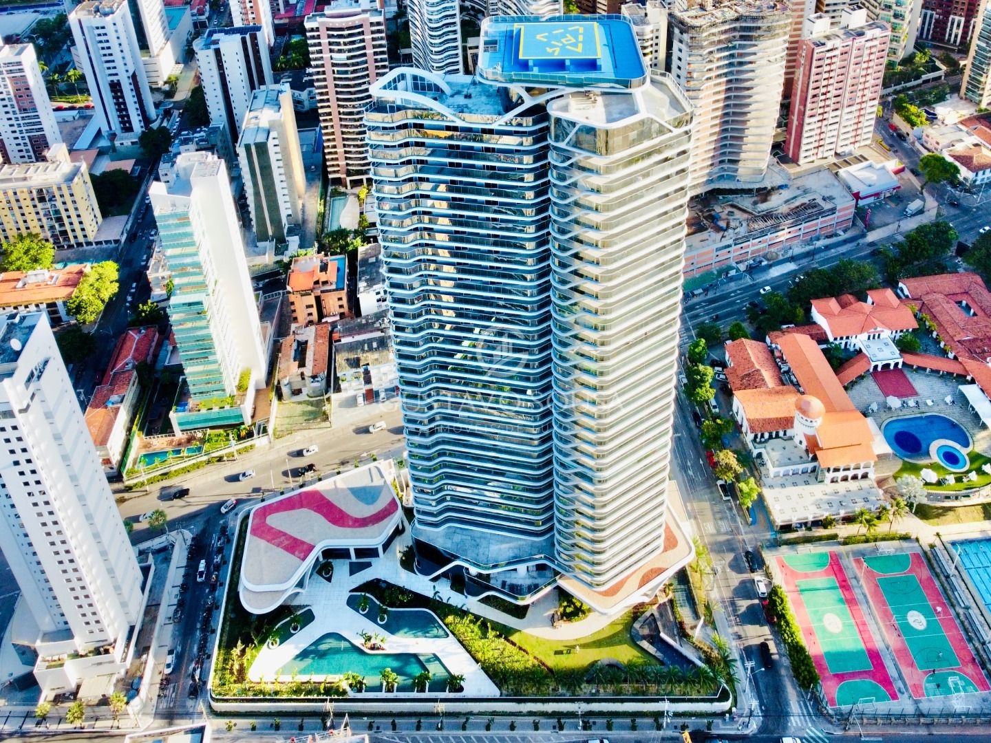 Apartamento São Carlos, com 5 dormitórios à venda, 819 m² por R$ 14.900.000 - Meireles - Fortaleza/CE
