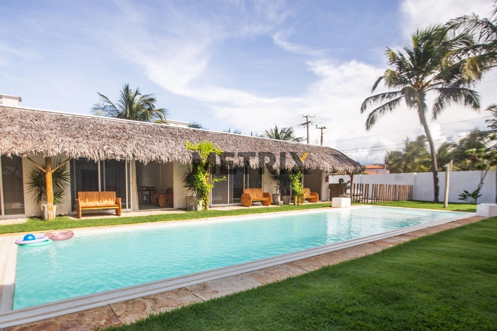 Casa com 8 dormitórios à venda por R$ 3.500.000,00 - Cumbuco - Caucaia/CE