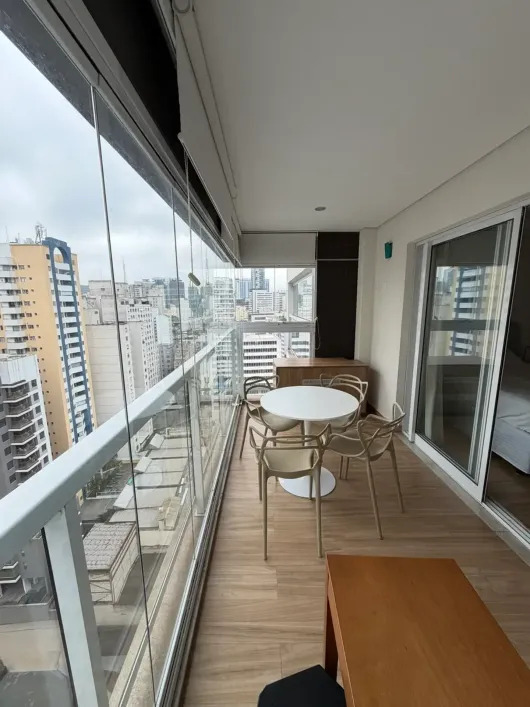 Lindo studio de 35 metros com vaga de garagem