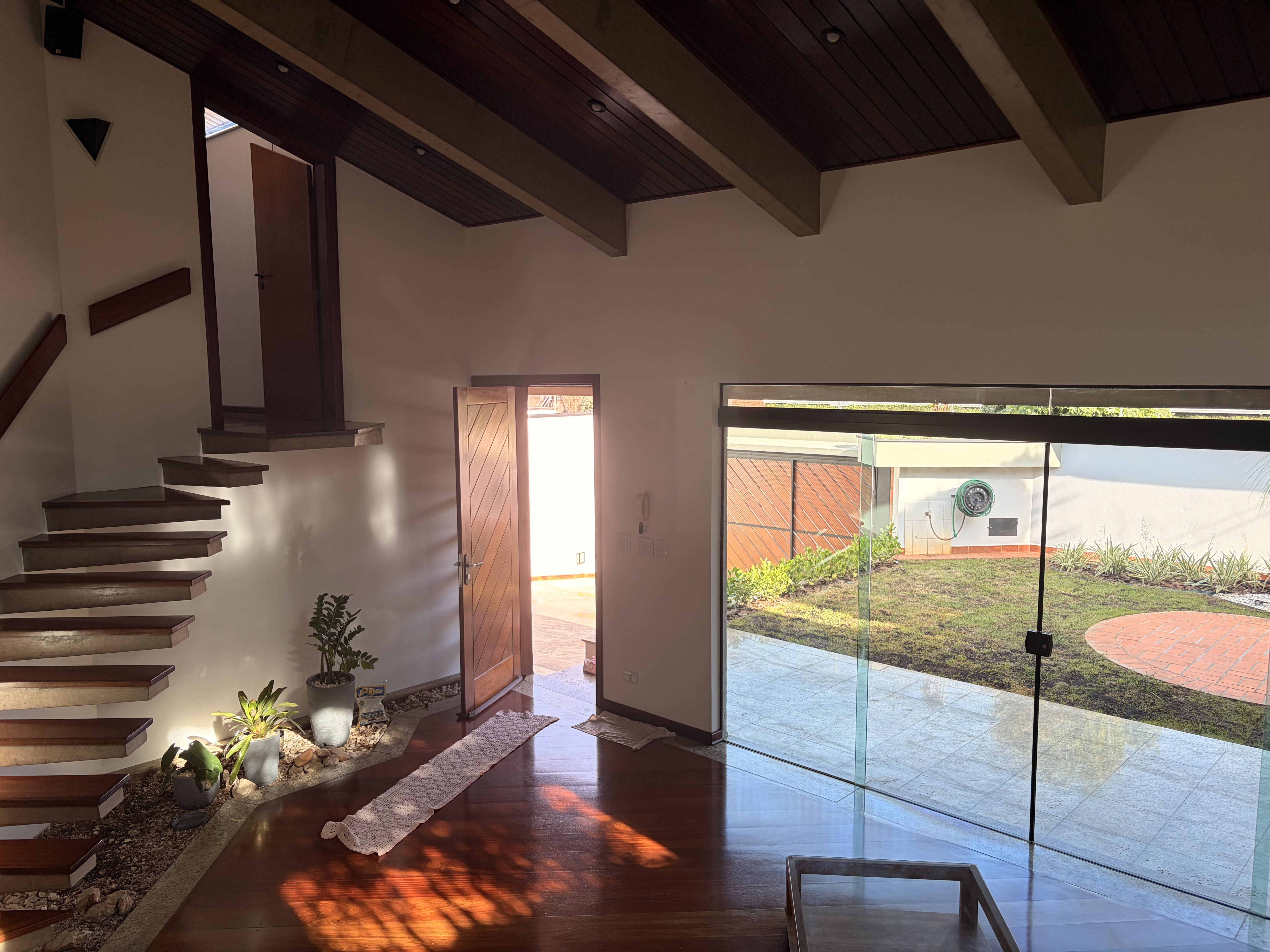 Casa de Alto Padrão à Venda na Nova Piracicaba – Excelente Localização