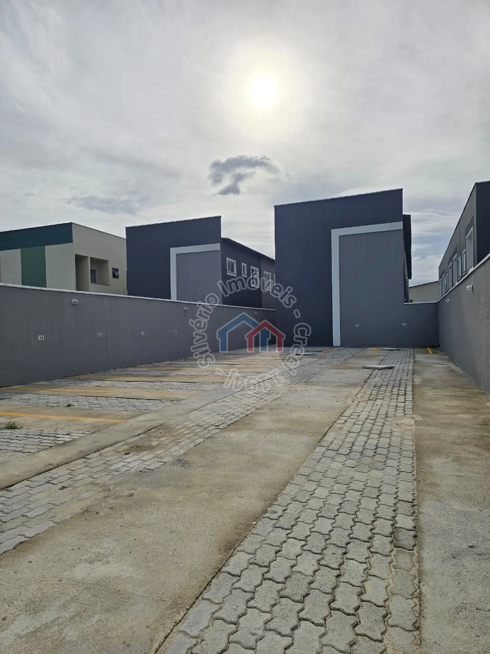 APARTAMENTO COM QUINTAL - JABUTI - ENTRADA A PARTIR DE ZERO E DOCUMENTAÇÃO INCLUSO!