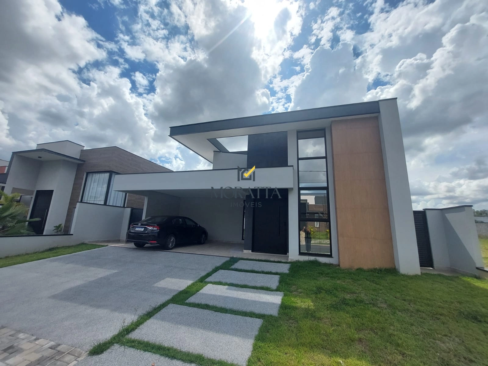 Casa com 3 suítes à venda, 224 m² por R$ 1.800.000 | Condomínio Portal dos Bandeirantes - Salto/SP