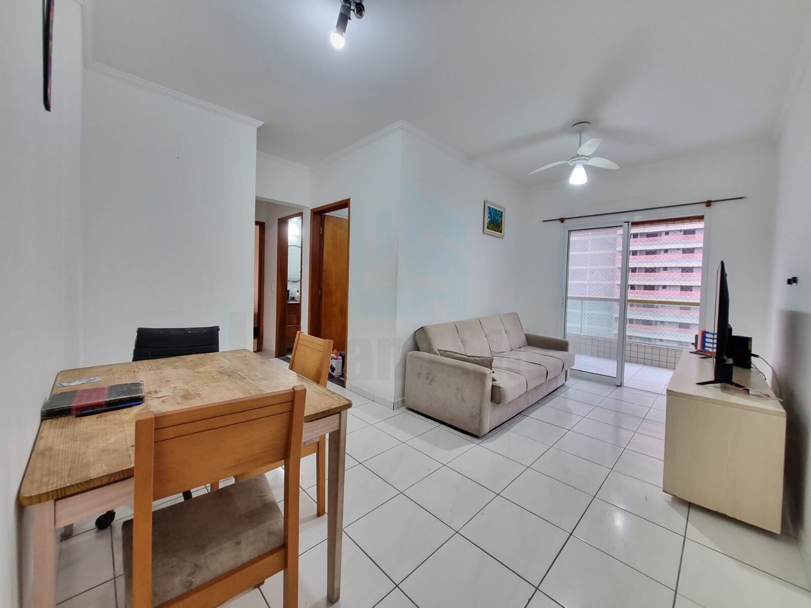 Apartamento Tupi - 1 dormitório