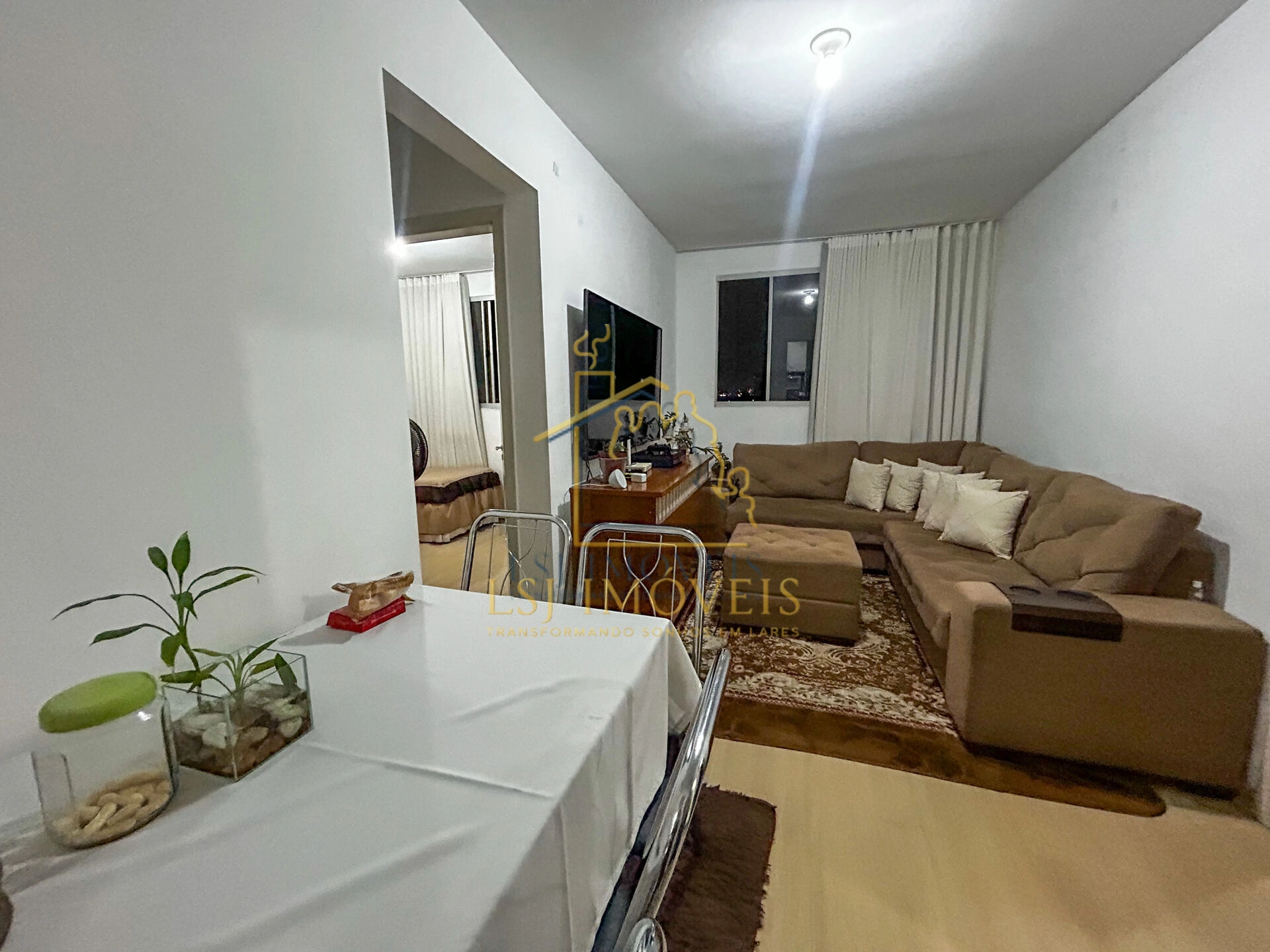 APARTAMENTO 3 QUARTOS - CAMARGOS