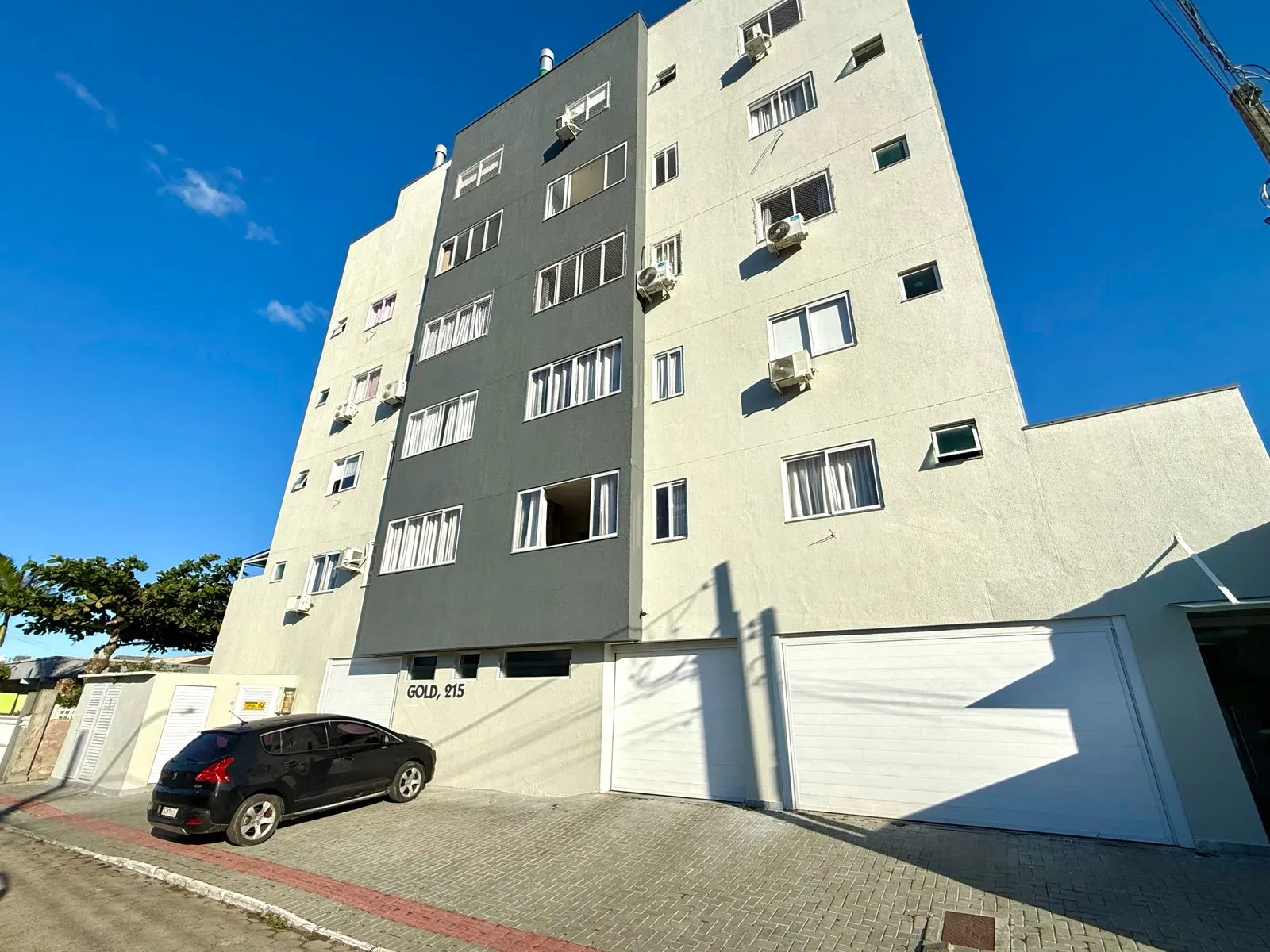 Apartamento com 75m²| Gravatá - Navegantes/SC