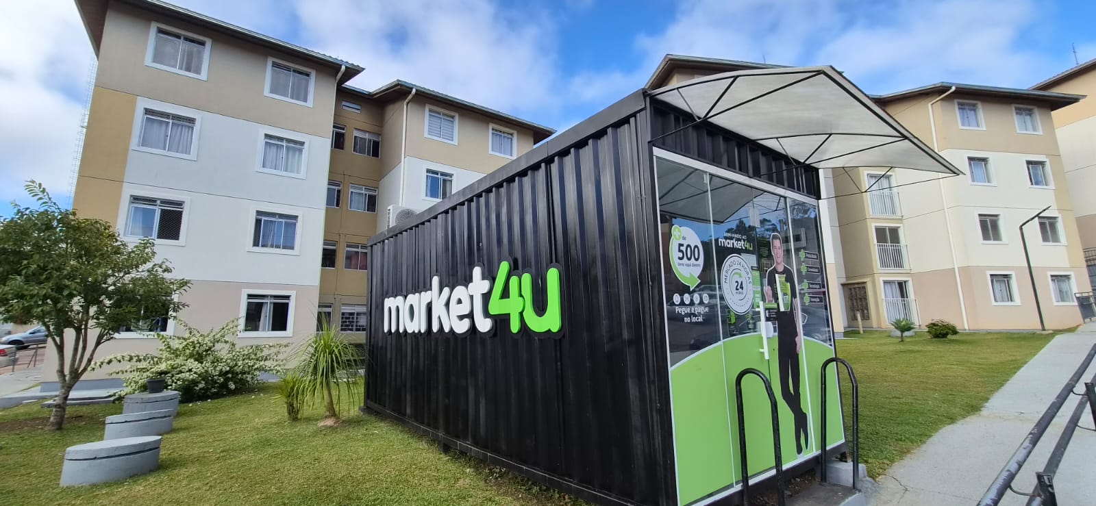Apartamento à venda em Santa Cândida, Curitiba — Fava Imóveis