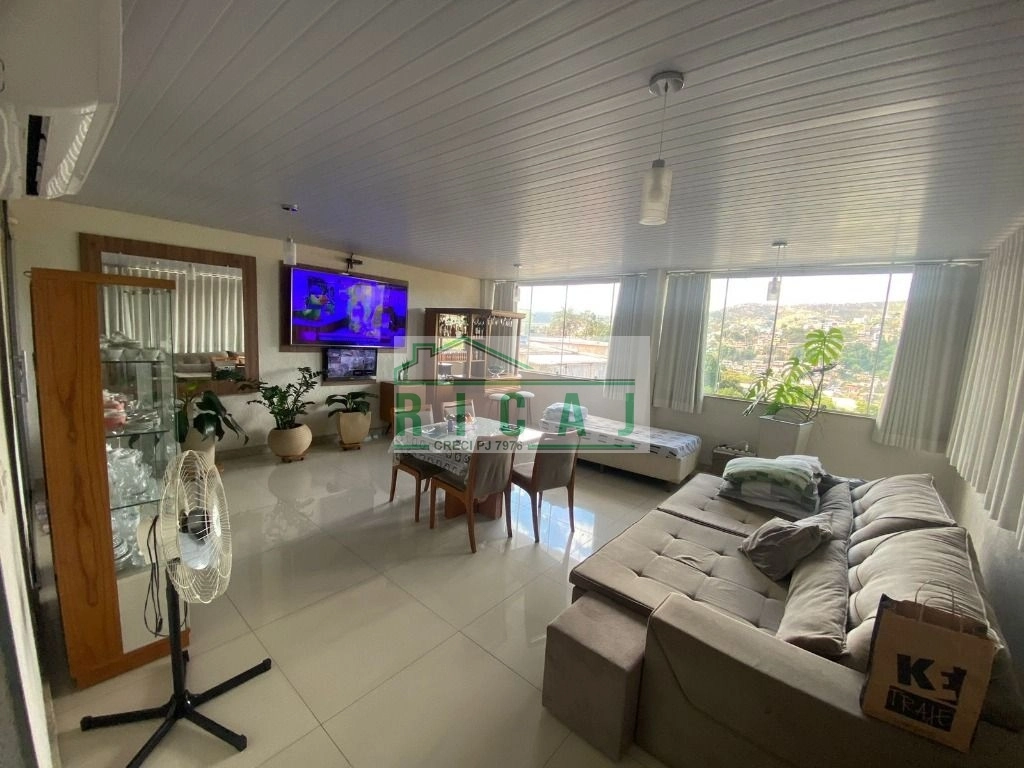 Linda casa com 5 dormitórios à venda em Nações Unidas - Sabará/MG