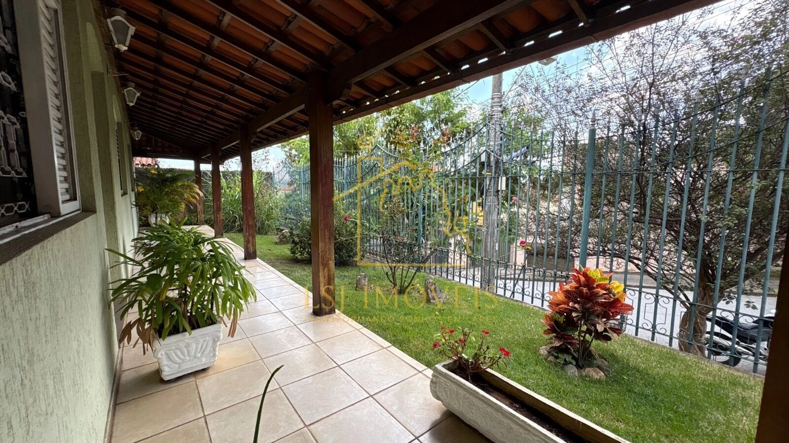 Casa | Venda | Camargos