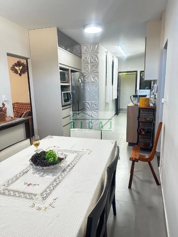 Casa com 4 dormitórios à venda, 180 m² por R$ 950.000,00 - Centro - Sabará/MG