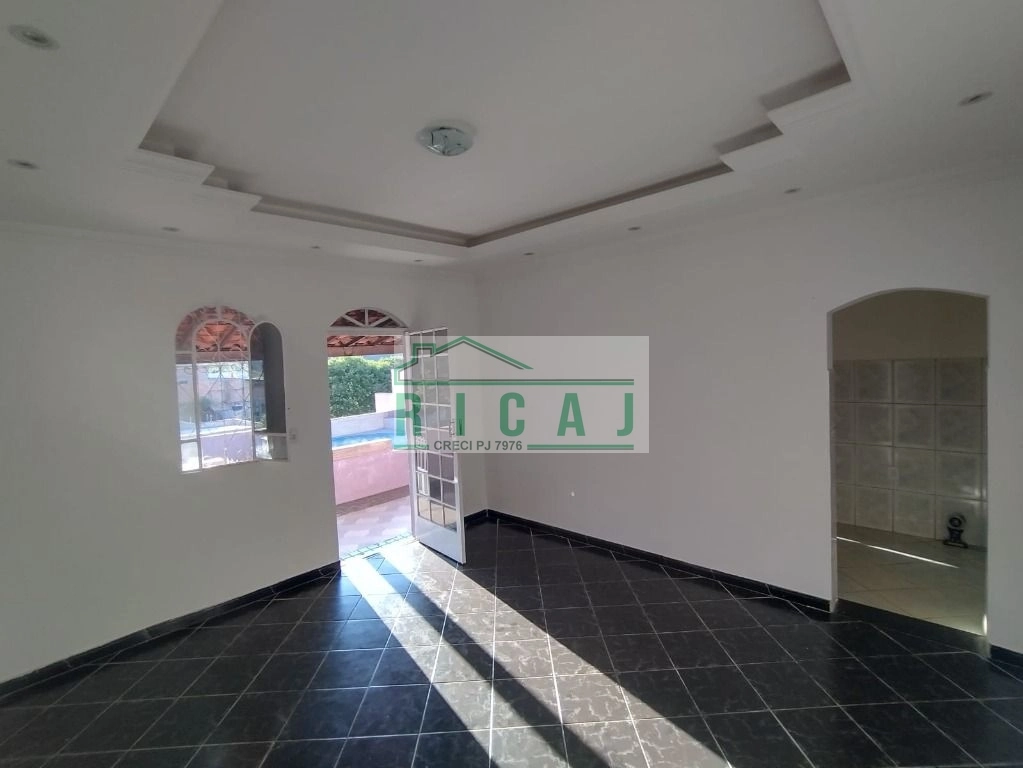 Casa com 3 dormitórios à venda, 210 m² por R$ 500.000,00 - Nações Unidas - Sabará/MG