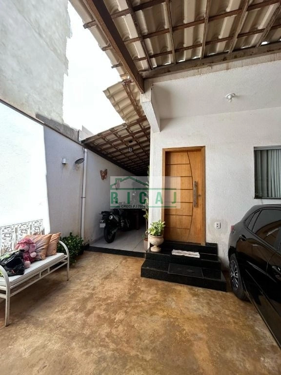 Casa com 2 dormitórios à venda, 157 m² por R$ 430.000,00 - Villa Real - Sabará/MG