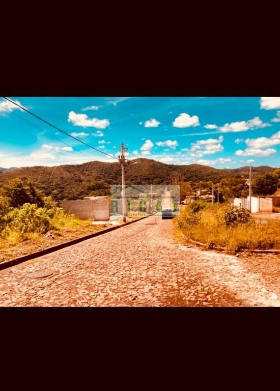 Terreno à venda, 396 m² por R$ 195.000 no Villa Real em Sabará