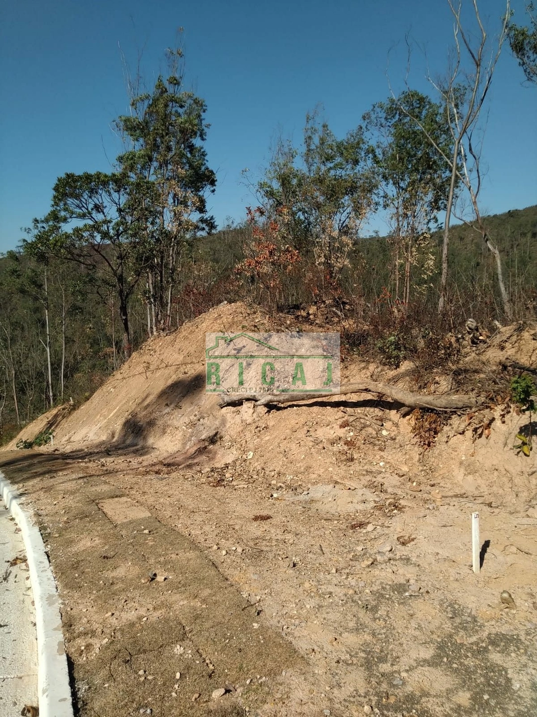 Excelente Lote no Serranos