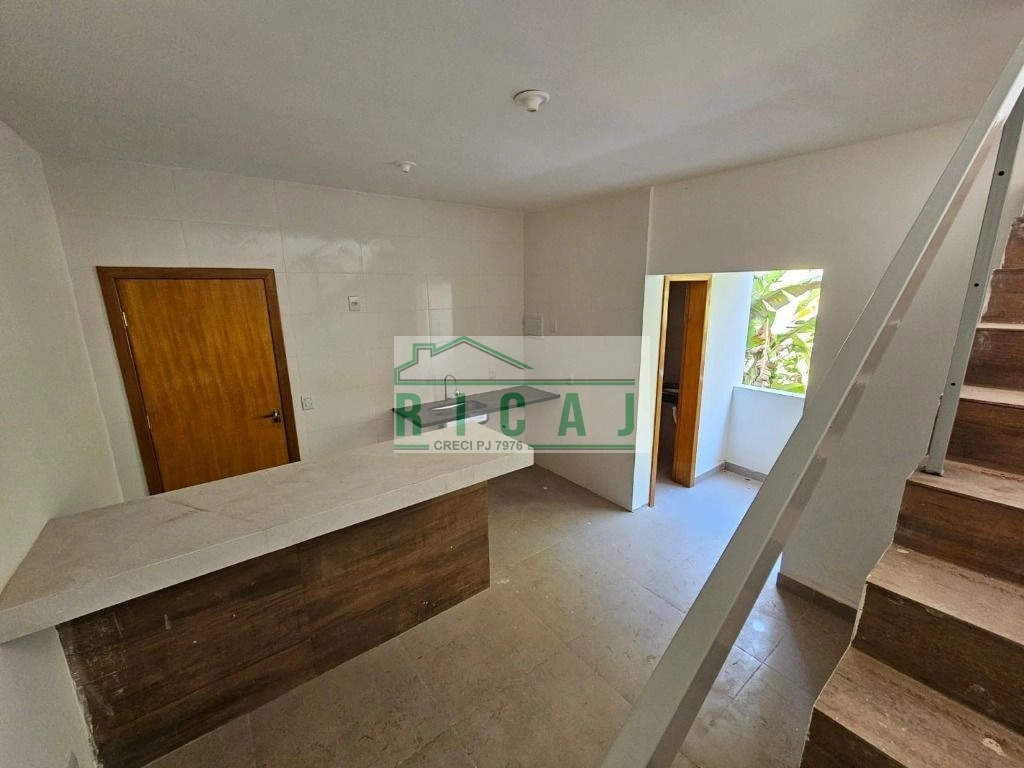 Casa com 2 dormitórios à venda, 84 m² por R$ 340.000,00 - Vila das Flores - Caeté/MG