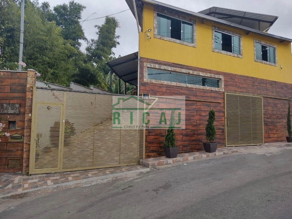 Casa com 3 dormitórios à venda por R$ 680.000,00 - Pedra Branca - Caeté/MG