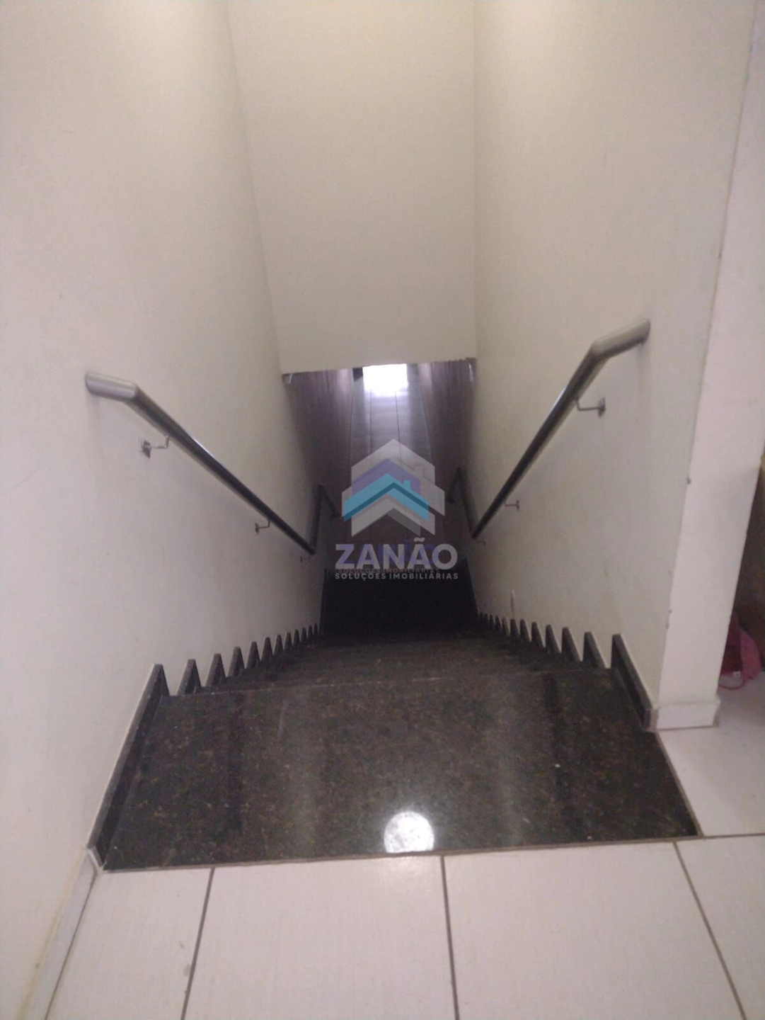 Sala | Aluguel | Pioneiros