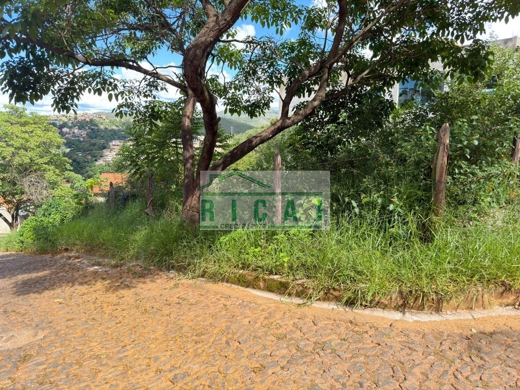 Terreno à venda, 361 m² por R$ 215.000,00 - Villa Real - Sabará/MG