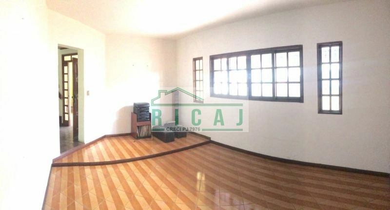 Casa com 3 dormitórios à venda por R$ 550.000,00 - Nações Unidas - Sabará/MG