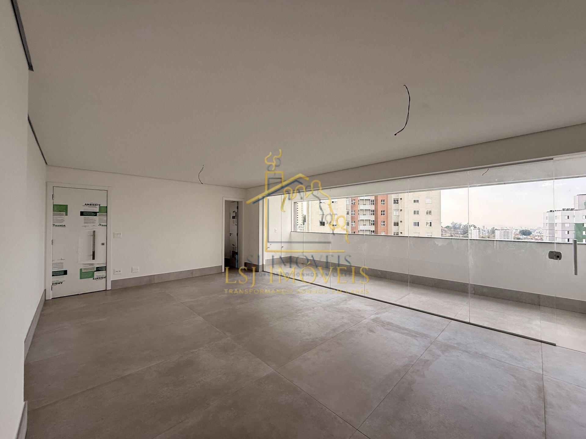 Apartamento de Luxo no Luxemburgo – 4 Quartos, 2 Suítes, 4 Vagas e Lazer Exclusivo