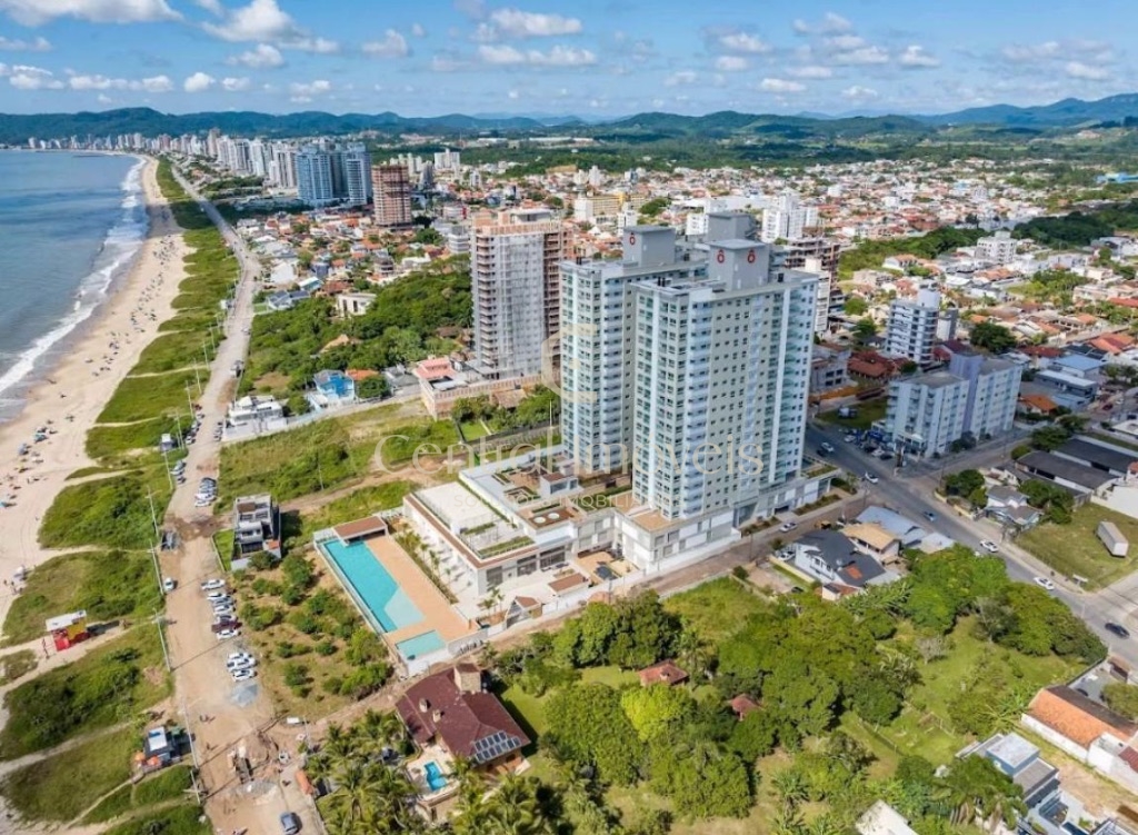 Apartamento Pé na Areia em Balneário Piçarras