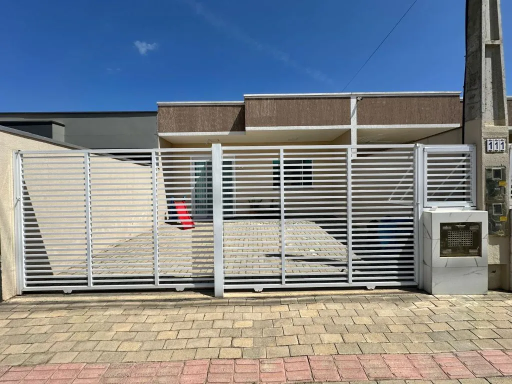 Casa em Itajuba a venda com móveis sob medida.