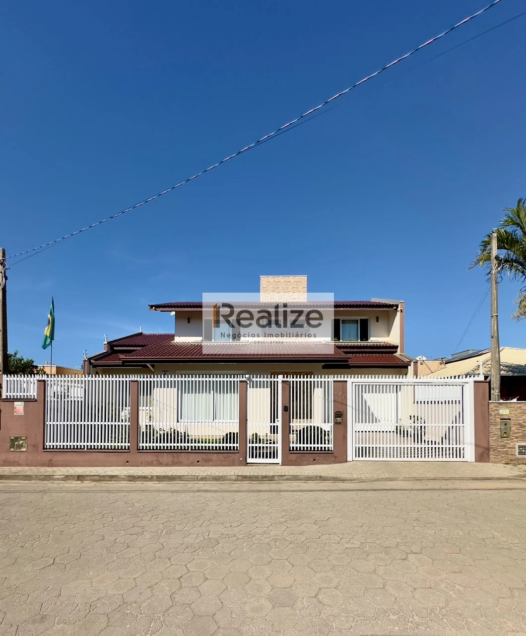Sobrado Alto Padrão 3 Quartos em Itajuba – Barra Velha | Piscina | 350 Metros da Praia