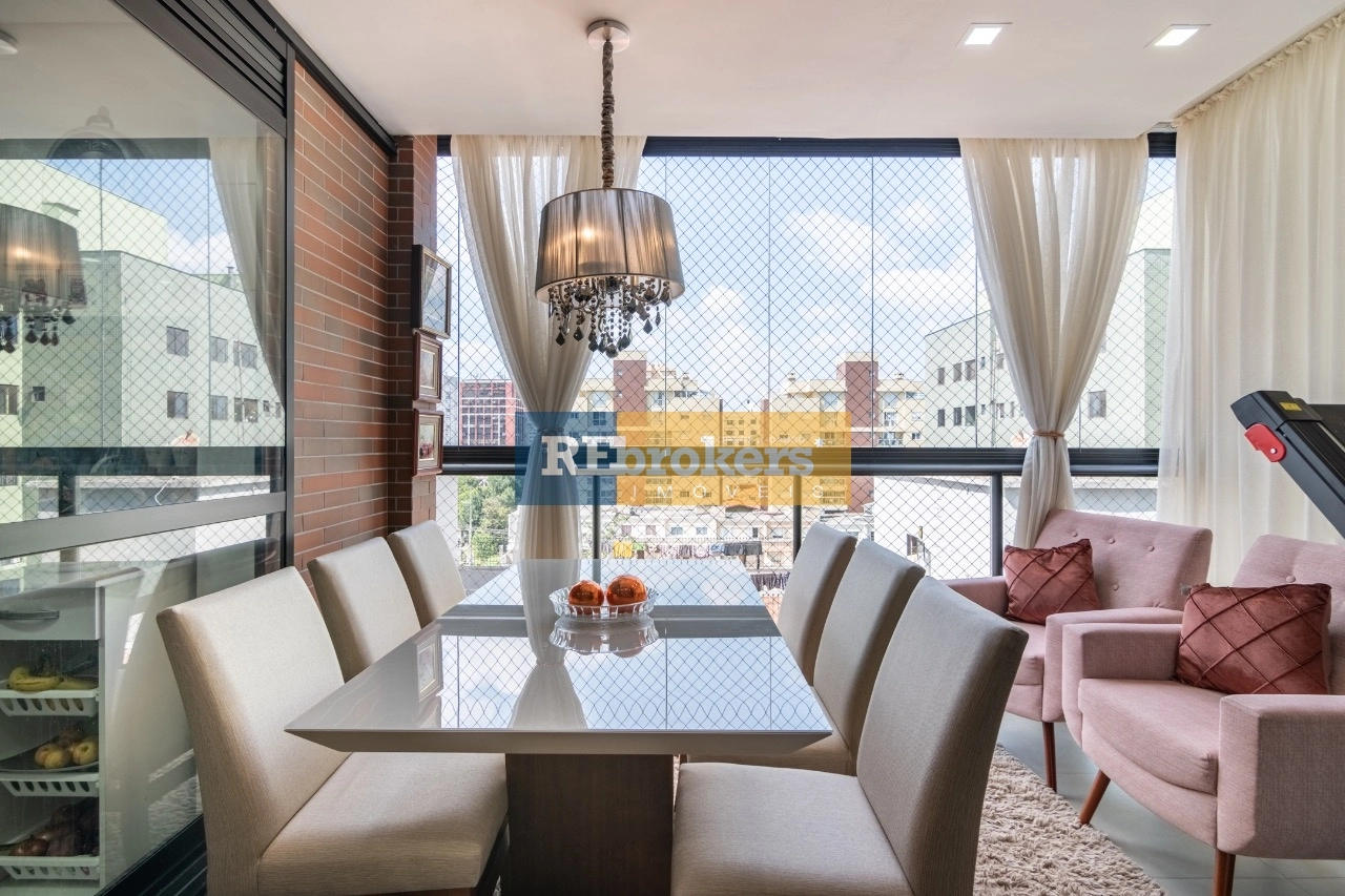 Apartamento 3 Dormitórios, 2 Vagas, a Venda no Bairro Vila Izabel, em Curitiba REbrokers