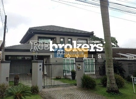 Casa, 4 Dormitórios sendo 3 Suítes, 4 Vagas, a Venda, no Bairro Jd. das Américas  em Curitiba. REbrokers