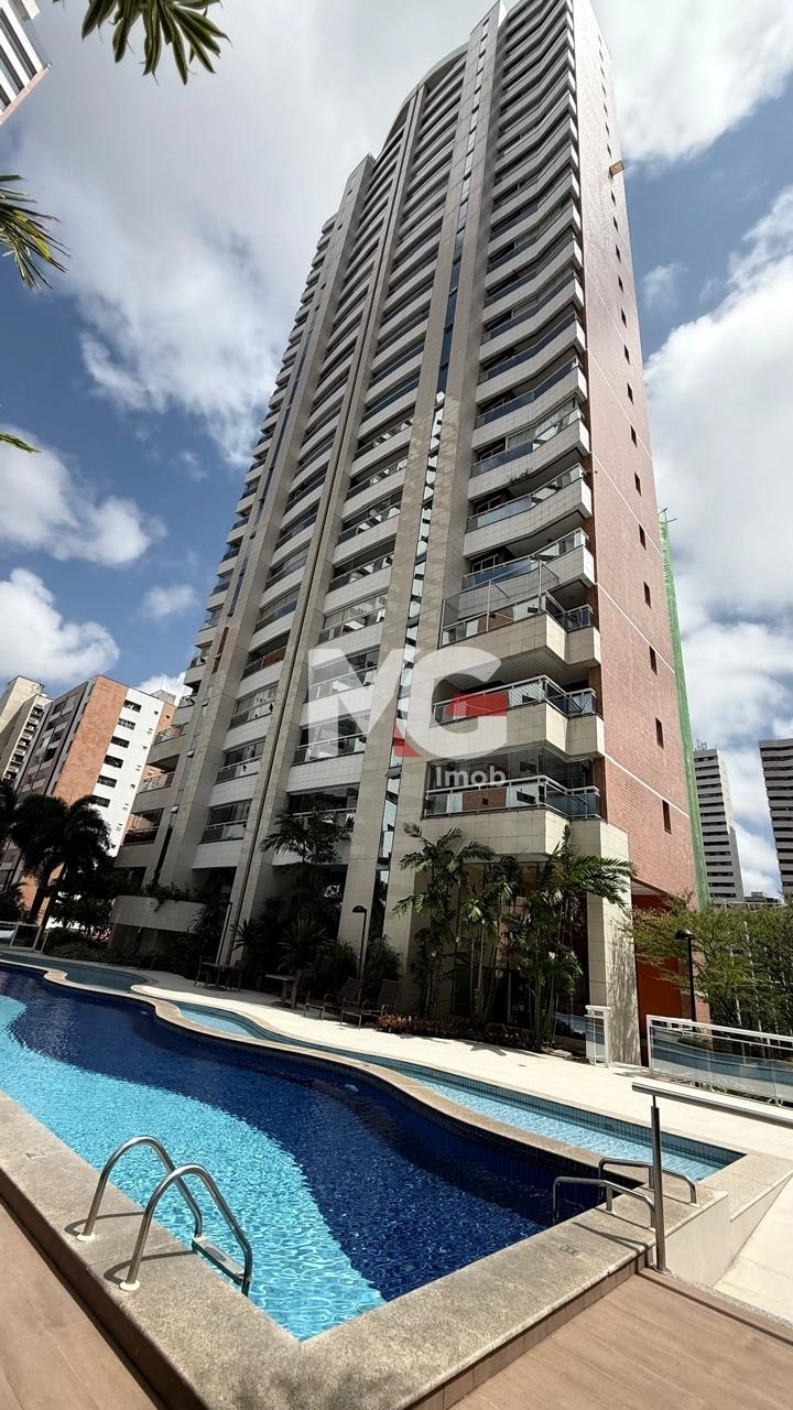 Apartamento Duplex de Alto Padrão com Elevador Privativo e Lazer Completo