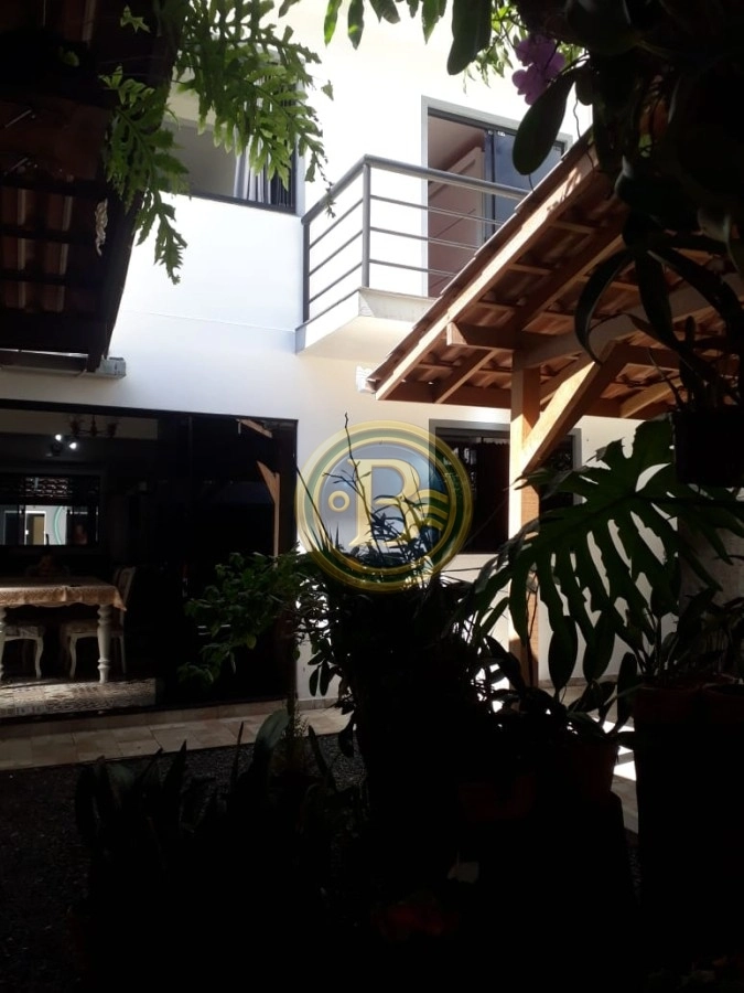 Casa | Venda | Centro