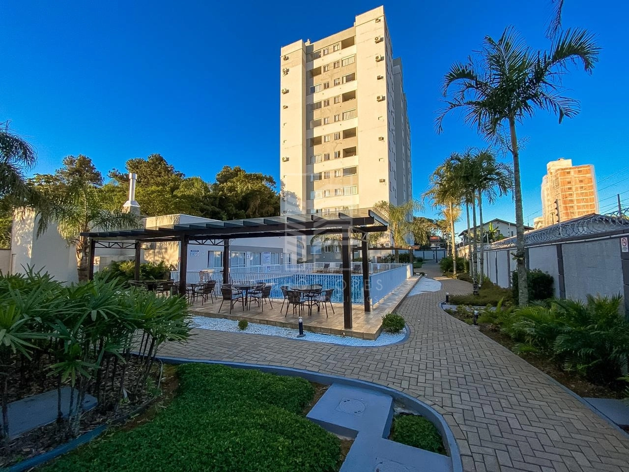 🏖️ Apartamento Mobiliado a Apenas 150 Metros da Praia | Residencial Orion – Balneário Piçarras