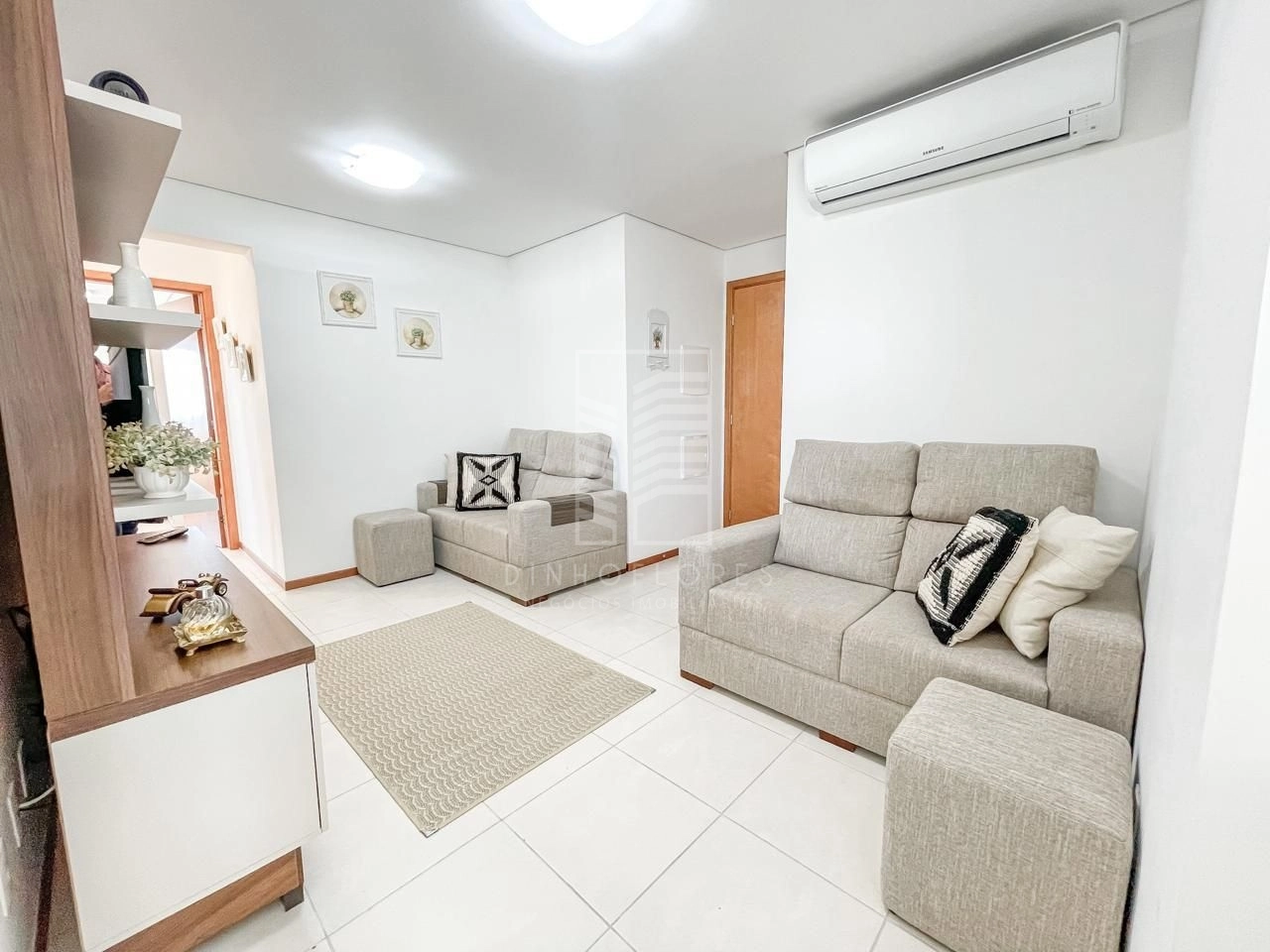 Apartamento com 2 dormitórios à venda, 76 m² por R$ 900.000 - Itacolomi - Balneário Piçarras/SC