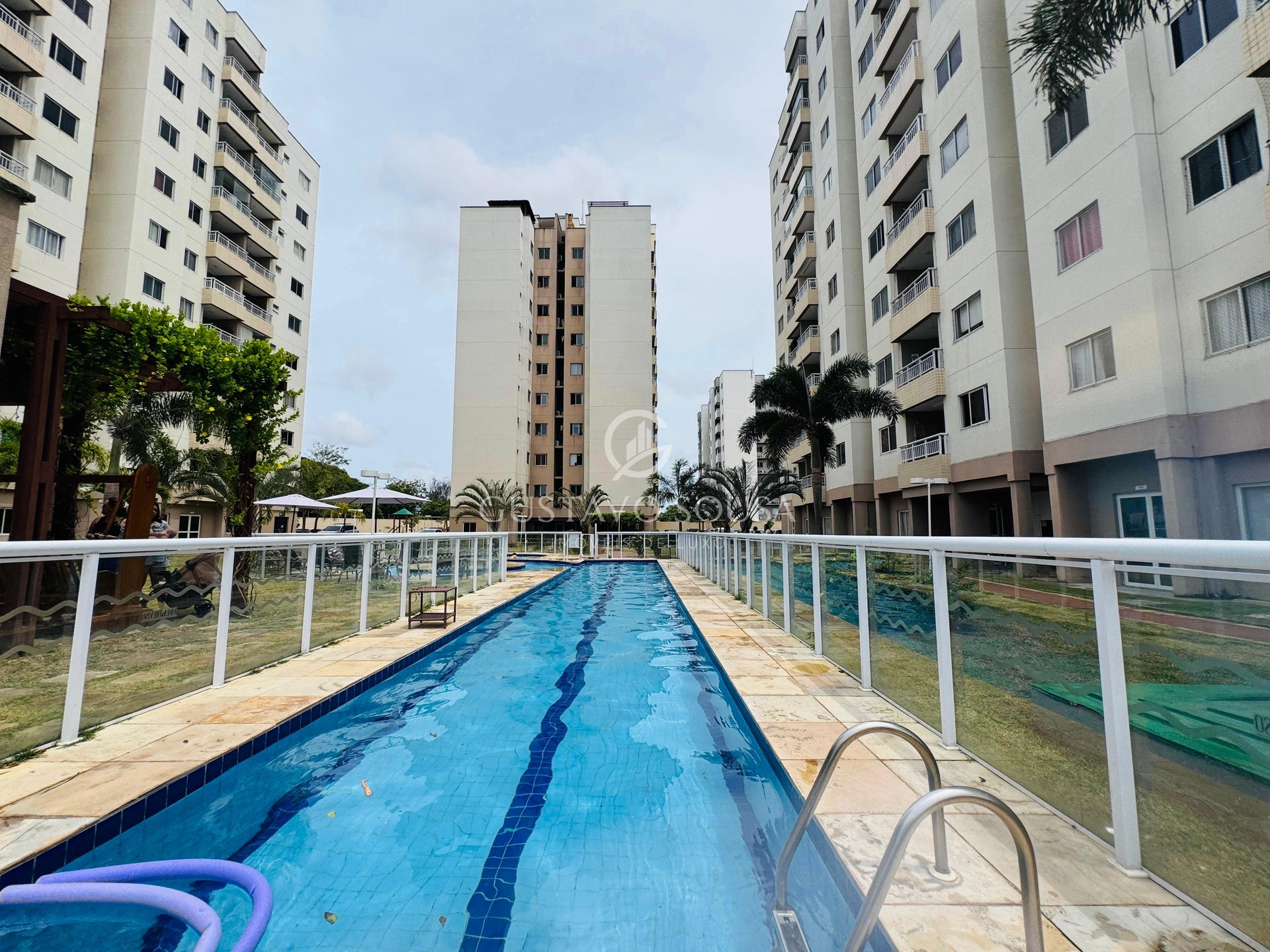 Oportunidade na Região Maraponga. Apartamento projetado, 3 quartos, 2 vagas de garagem, lazer completo. Por apenas  R$ 355.000.00