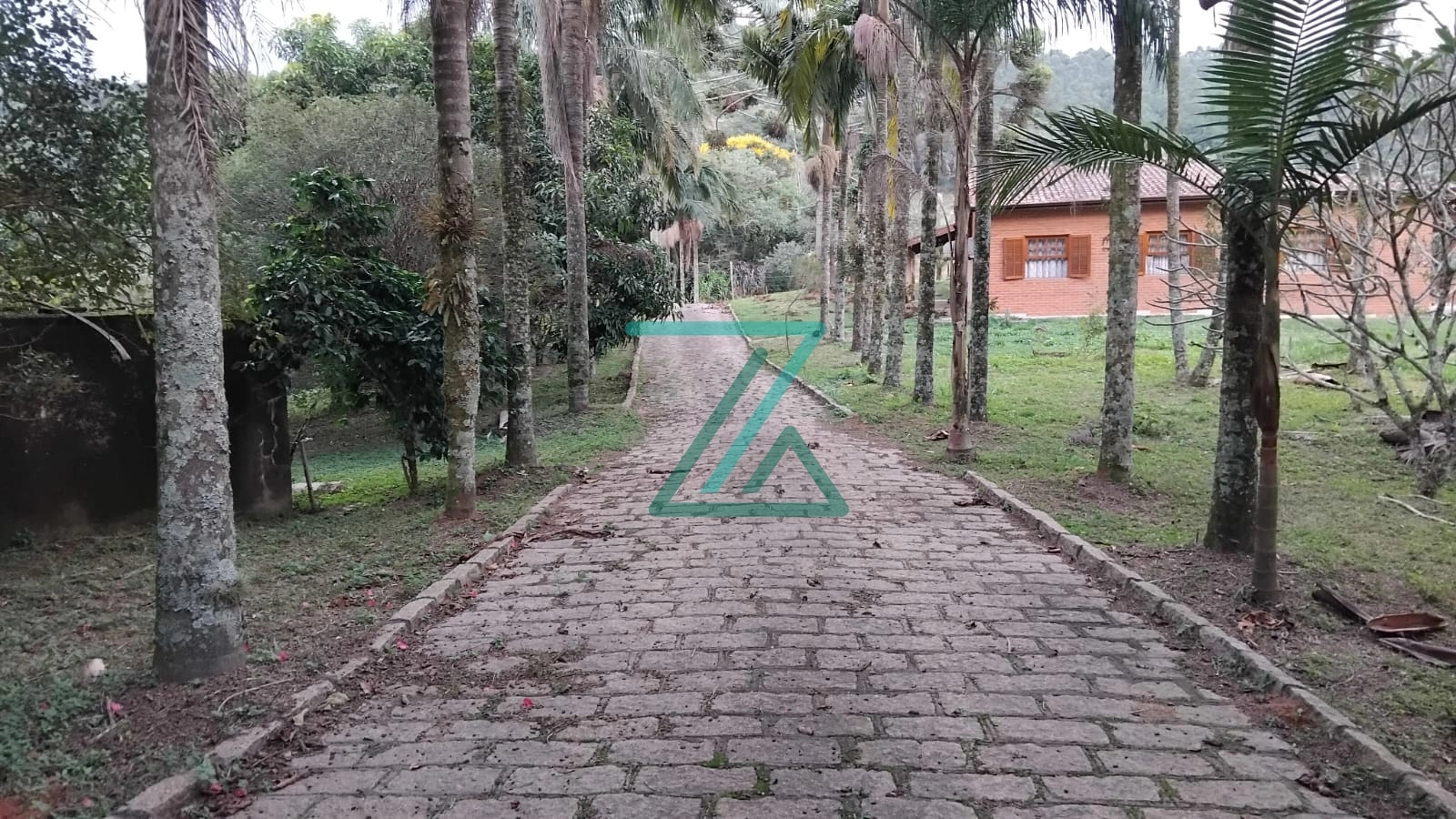 Chácara para Locação com 4.000m² 3 Dormitórios 1 Suíte Bairro Santa Clara em Jundiaí SP
