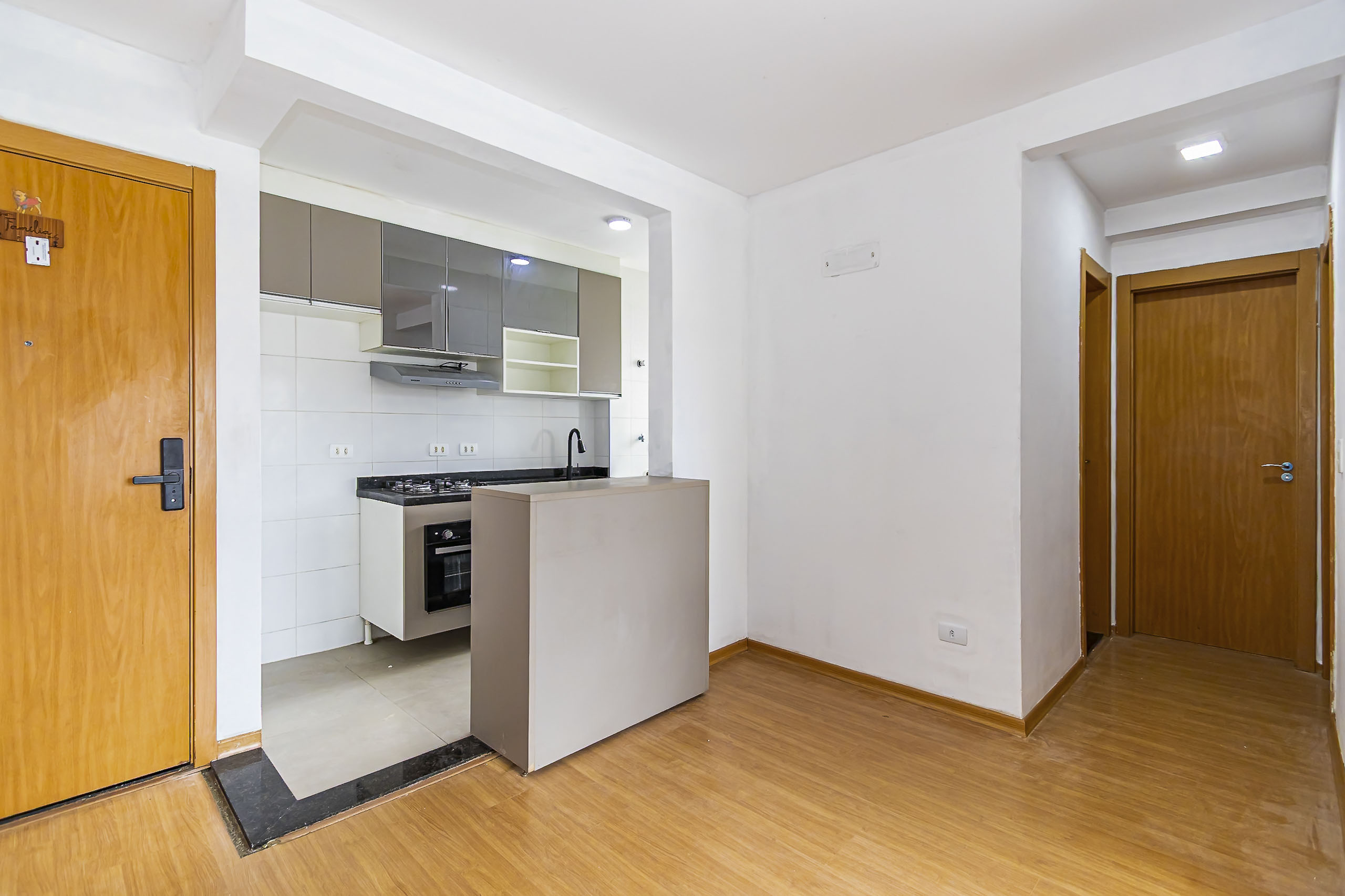 Apartamento à venda em Bacacheri, Curitiba — Fava Imóveis
