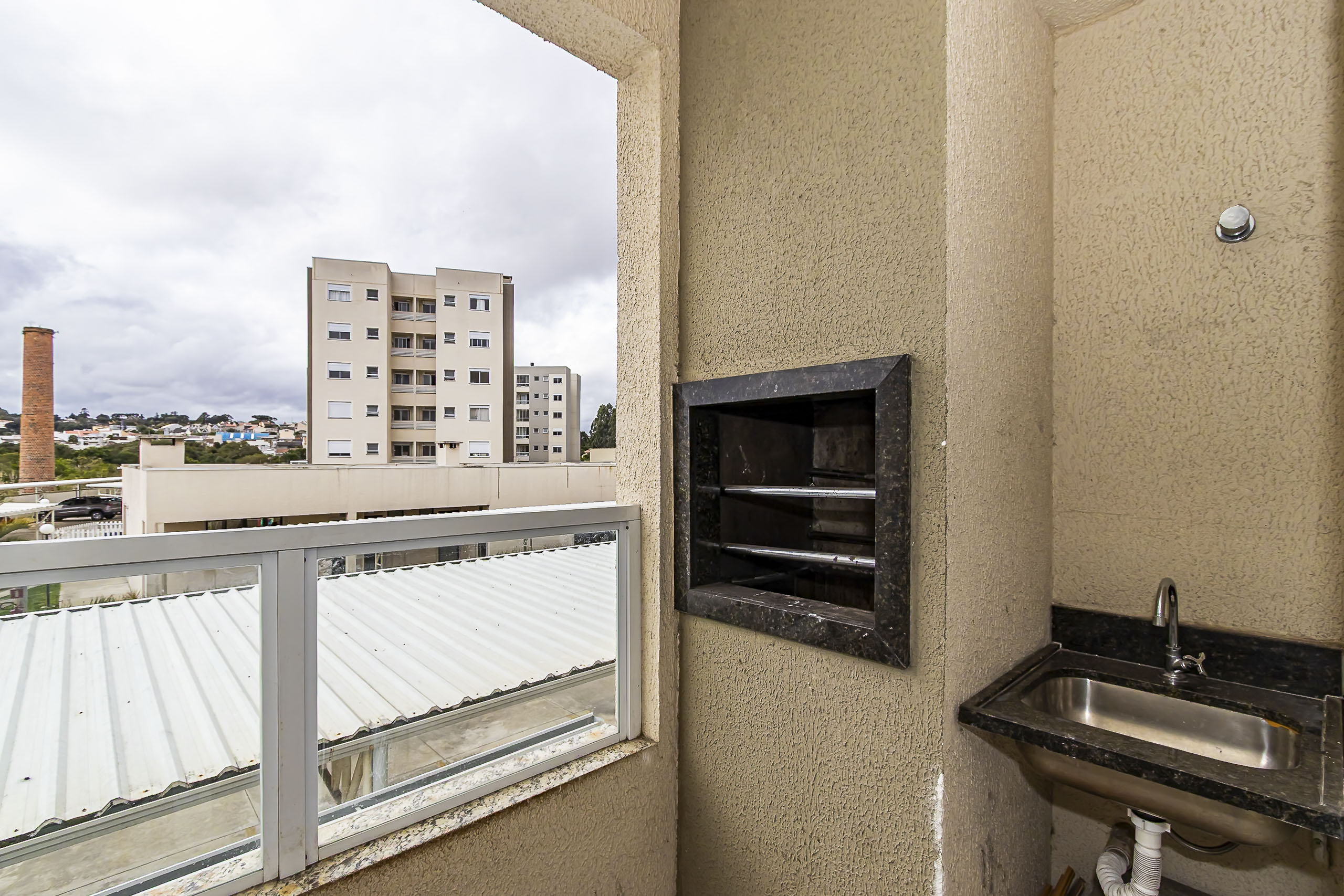Apartamento à venda em Bacacheri, Curitiba — Fava Imóveis