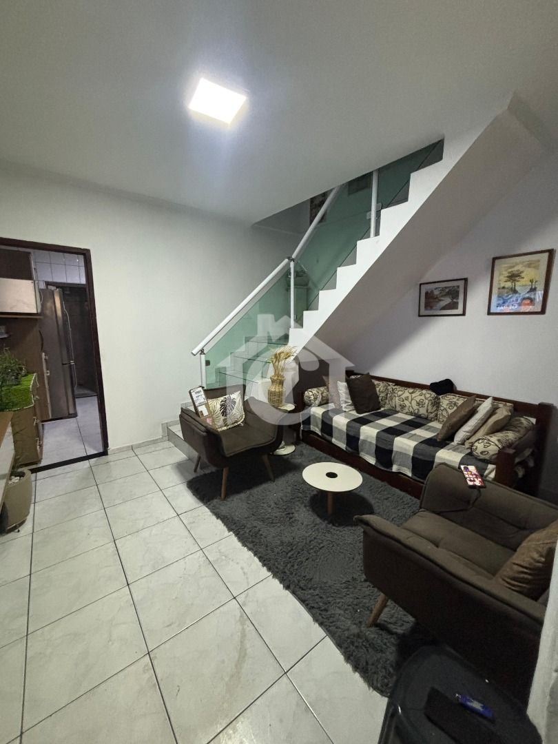 Sobrado à venda com 3 dormitórios (2 suítes) e terraço na Vila Conceição – Próximo ao Shopping Diadema por R$ 280.000,00