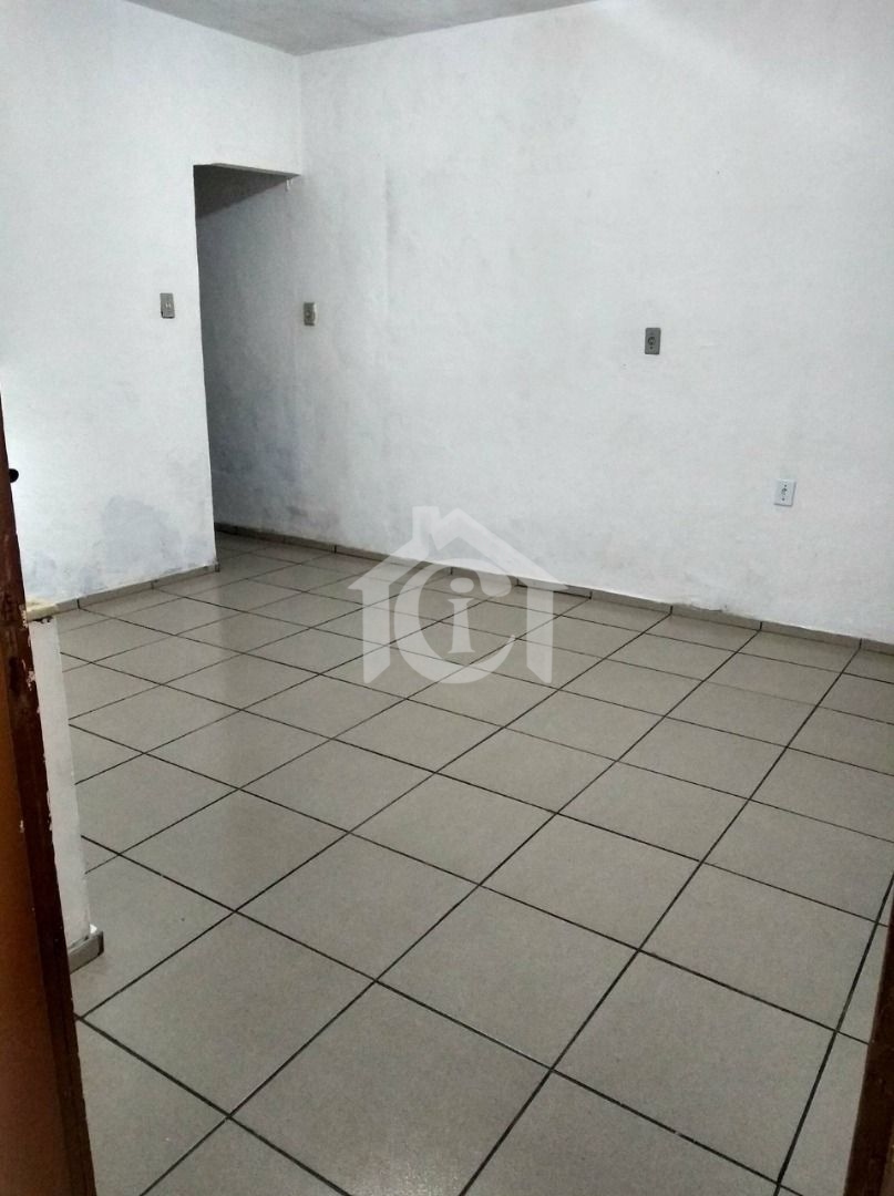 Casa com 1 dormitório para alugar, 1 m² por R$ 1.000/mês - Vila Guacuri - São Paulo/SP