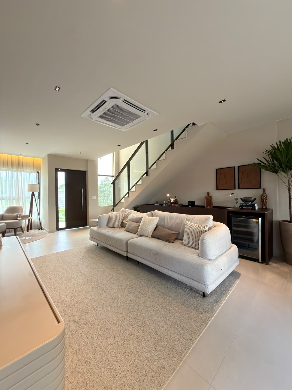 Rooftop Condominium Club