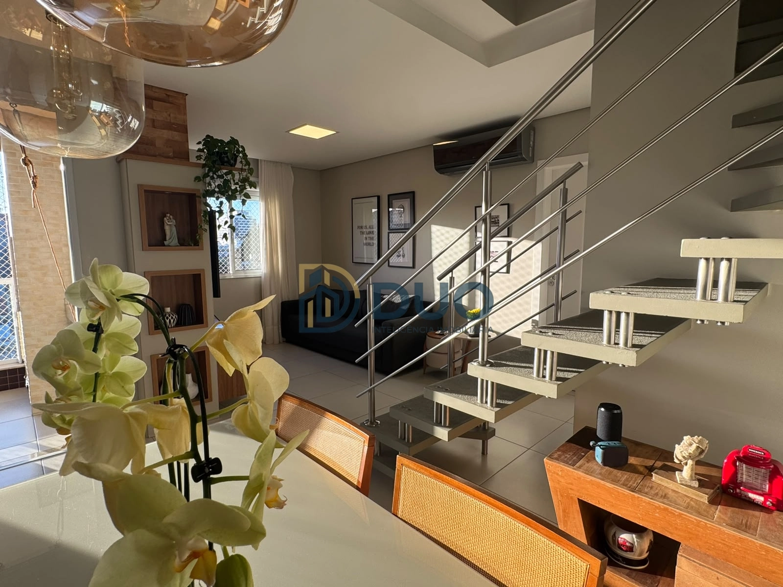 DUPLEX 105 MTS EM COQUEIROS 