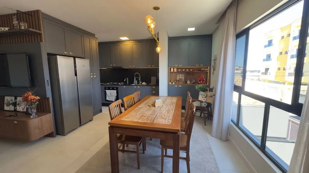 Apartamento com 2 dormitórios à venda, 73 m² por R$ 680.000 - Centro - Navegantes/SC