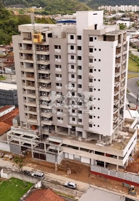 Apartamento Cobertura à venda, Bairro Sumaré, região central de Caraguatatuba, SP