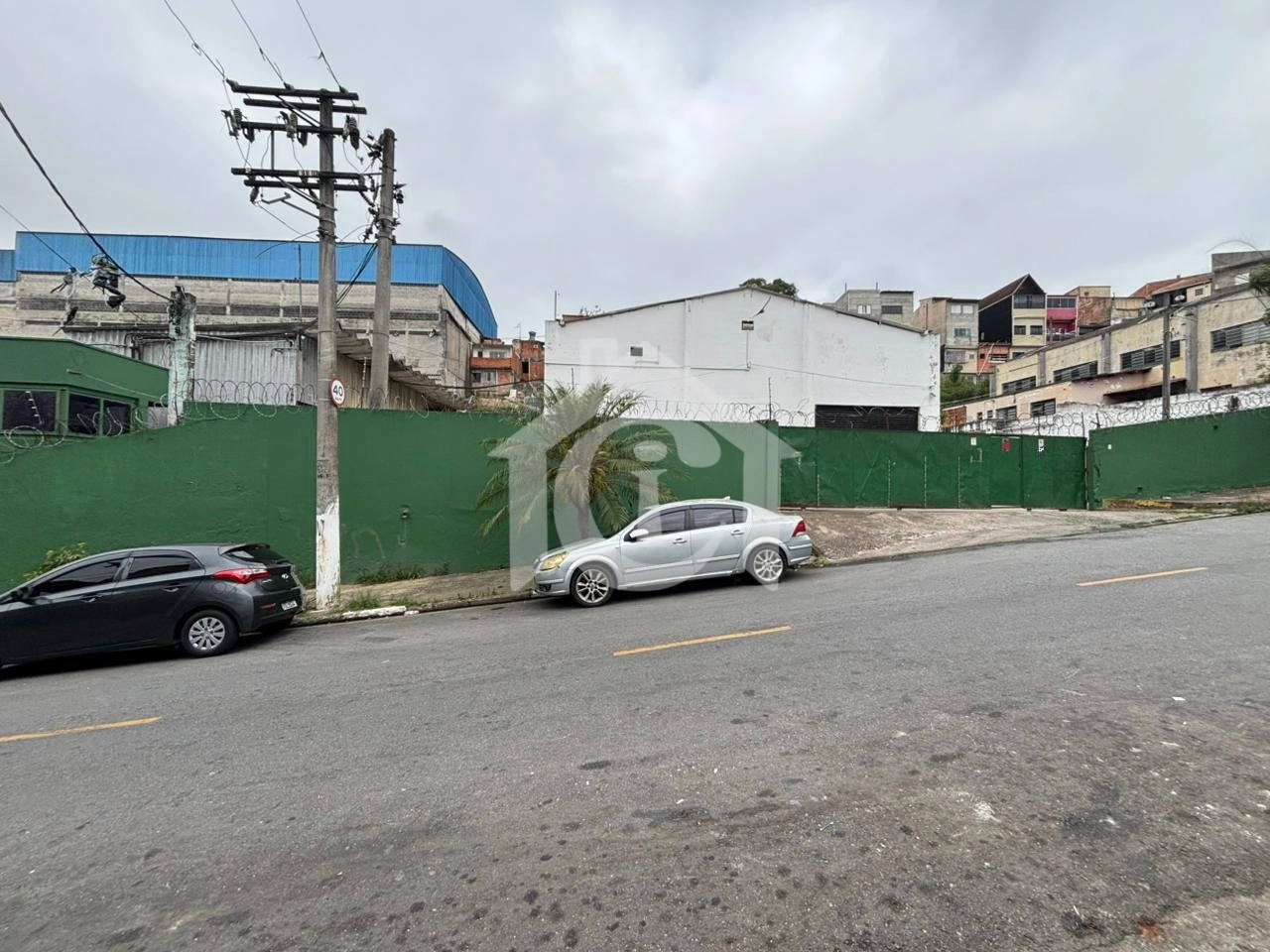 Galpão à venda, 3600 m² por R$ 3.700.000 - Conceição - Diadema/SP